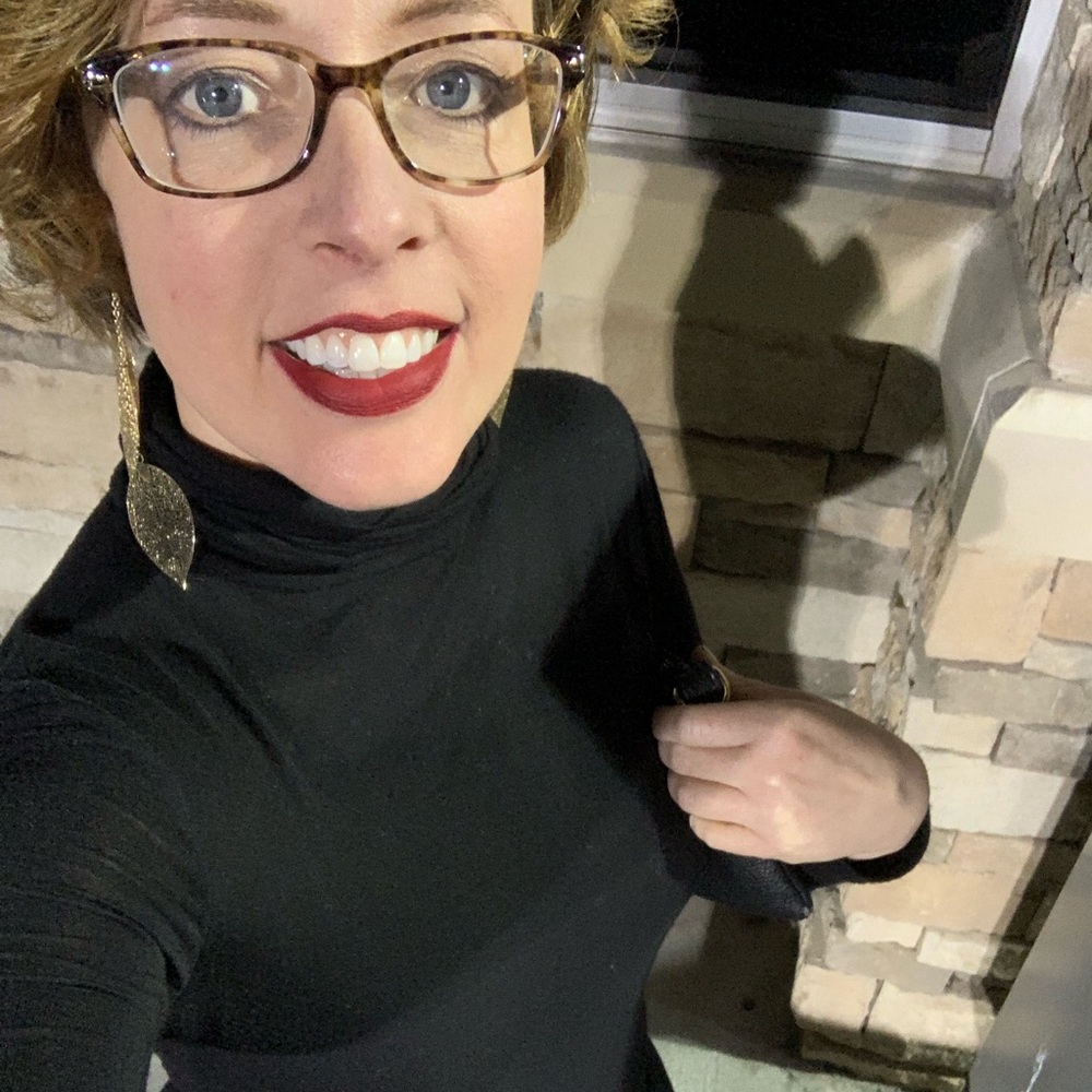 Meet your Posher, Jennifer